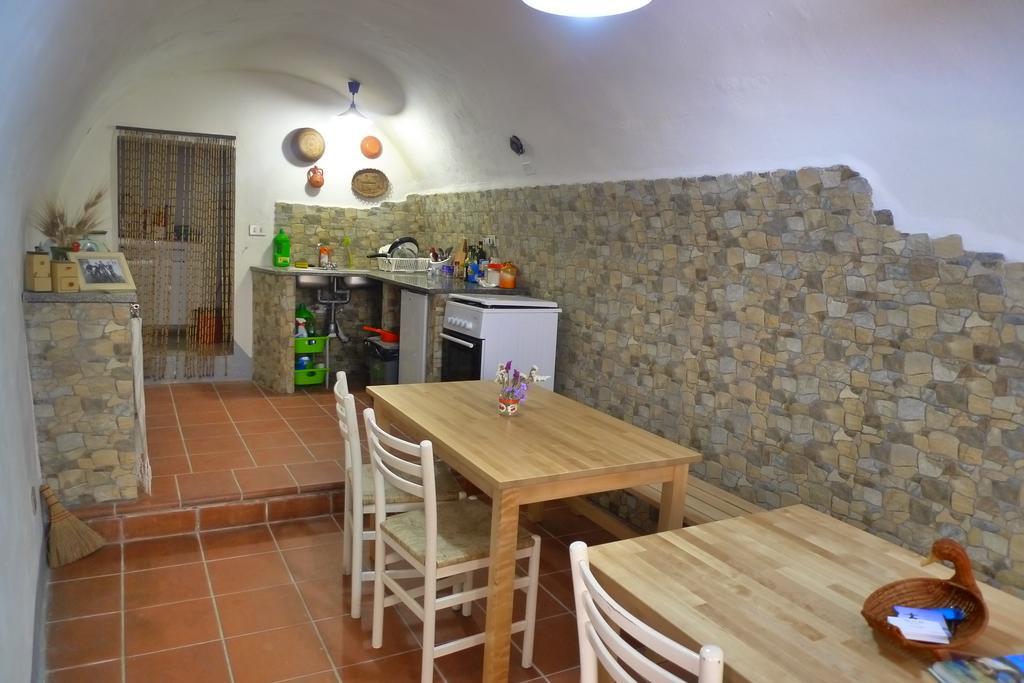 Guesthouse Bosa Di Giuseppe Room photo